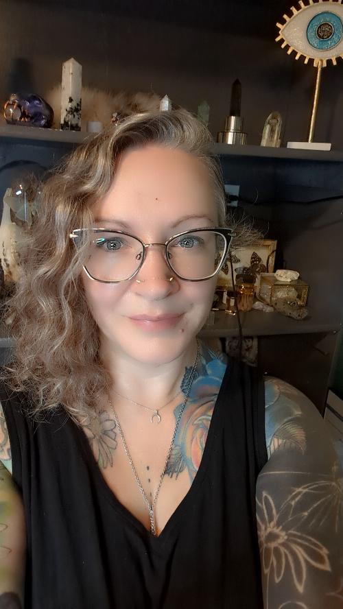 Danielle  Lee - Electrologist